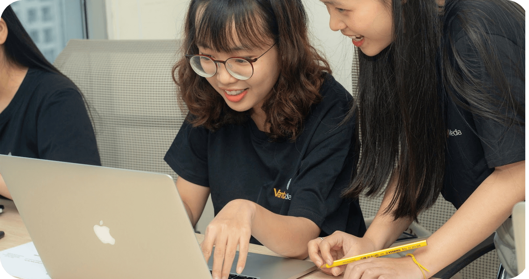 Ishk Tolaram Scholarship